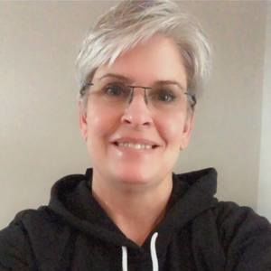 Meet your Posher, Debra